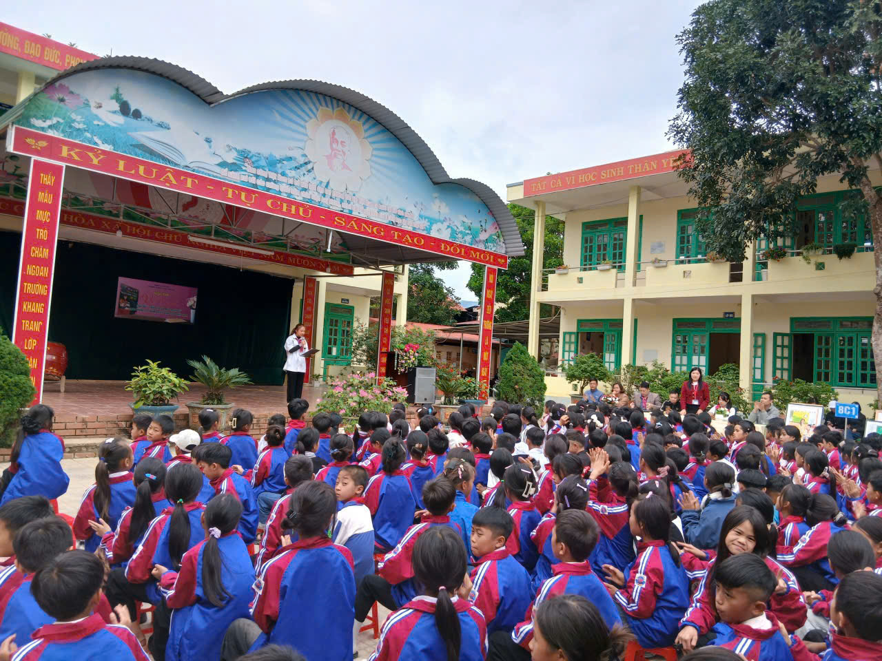 z7268737807980 dcf869c27fe985234899e18c4ca3c8f1