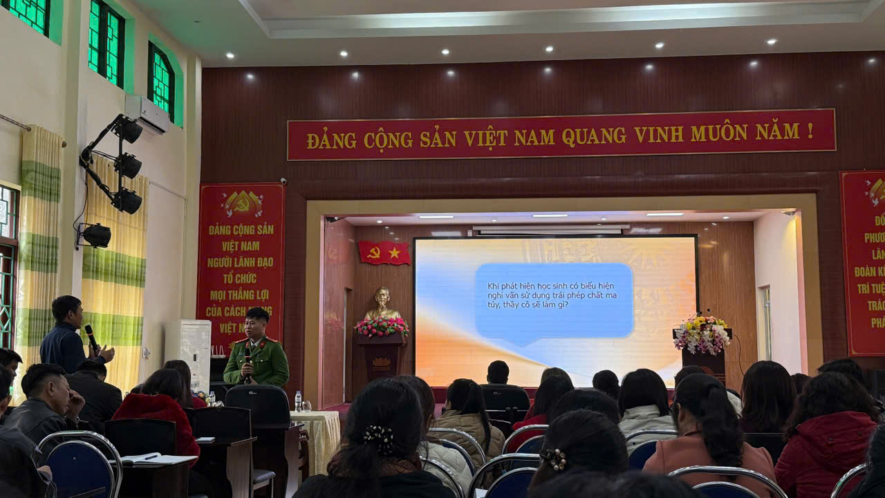 z7302067409972 2e1a058f0e718aa934f543c1b70af04b